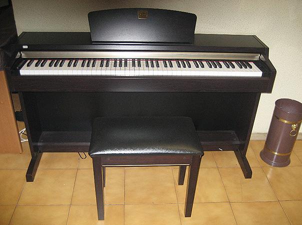 Musical Sancho piano
